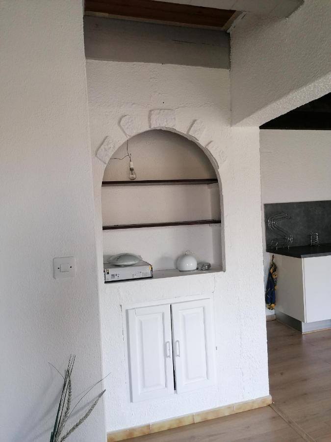 Appartement Meuble A Villeneuve Les Maguelone Exteriör bild