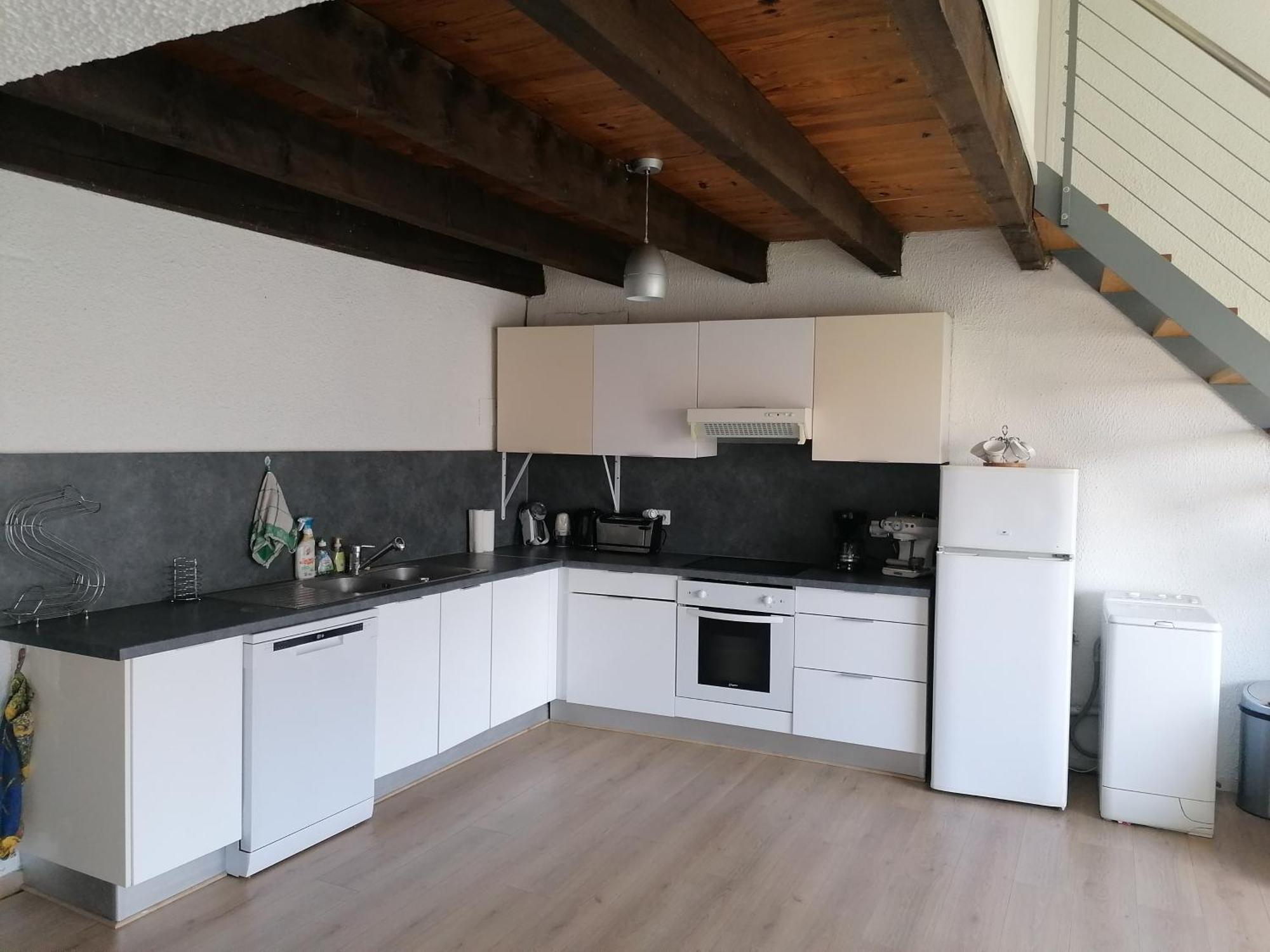 Appartement Meuble A Villeneuve Les Maguelone Exteriör bild